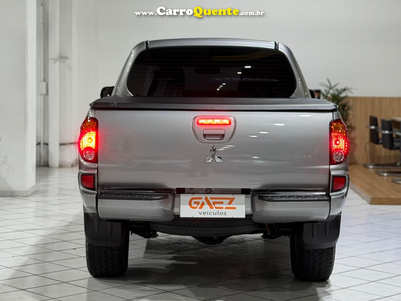 MITSUBISHI L200 TRITON 2.4 HLS 4X2 CD 16V 2016 - Loja