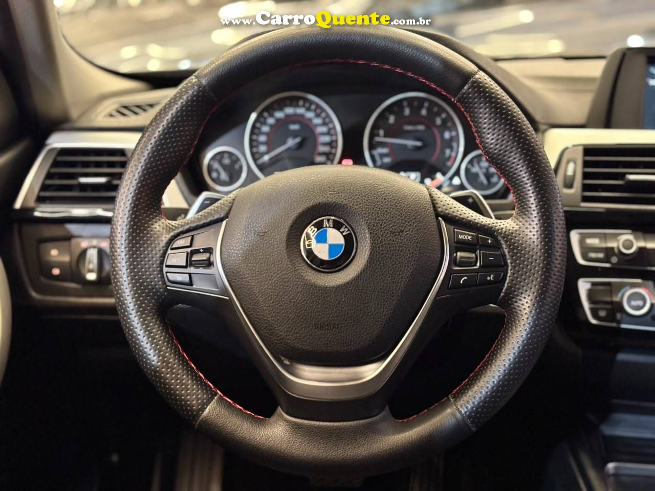 BMW 320i 2.0 SPORT 16V TURBO ACTIVE 2018 - Loja