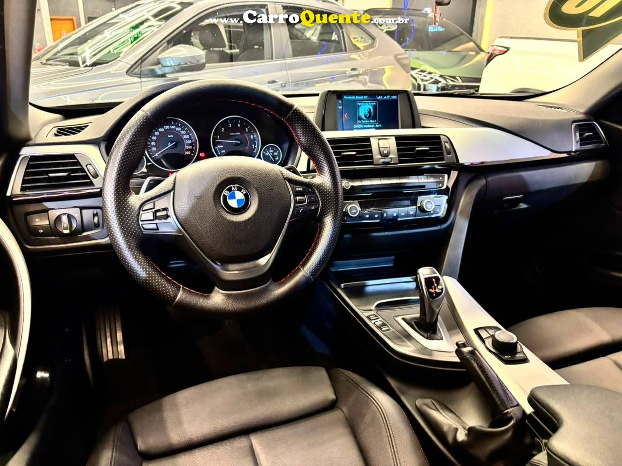 BMW 320i 2.0 SPORT 16V TURBO ACTIVE 2018 - Loja