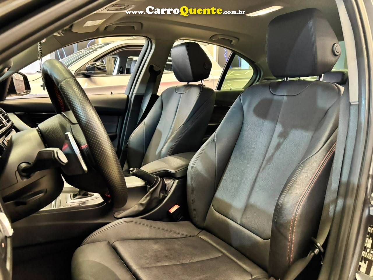 BMW 320i 2.0 SPORT 16V TURBO ACTIVE 2018 - Loja