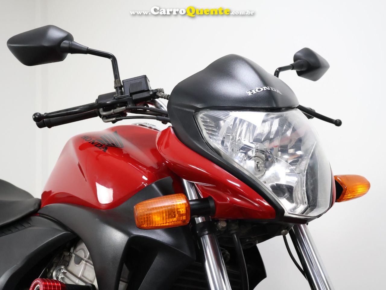 HONDA CB 300R 2012 - Loja