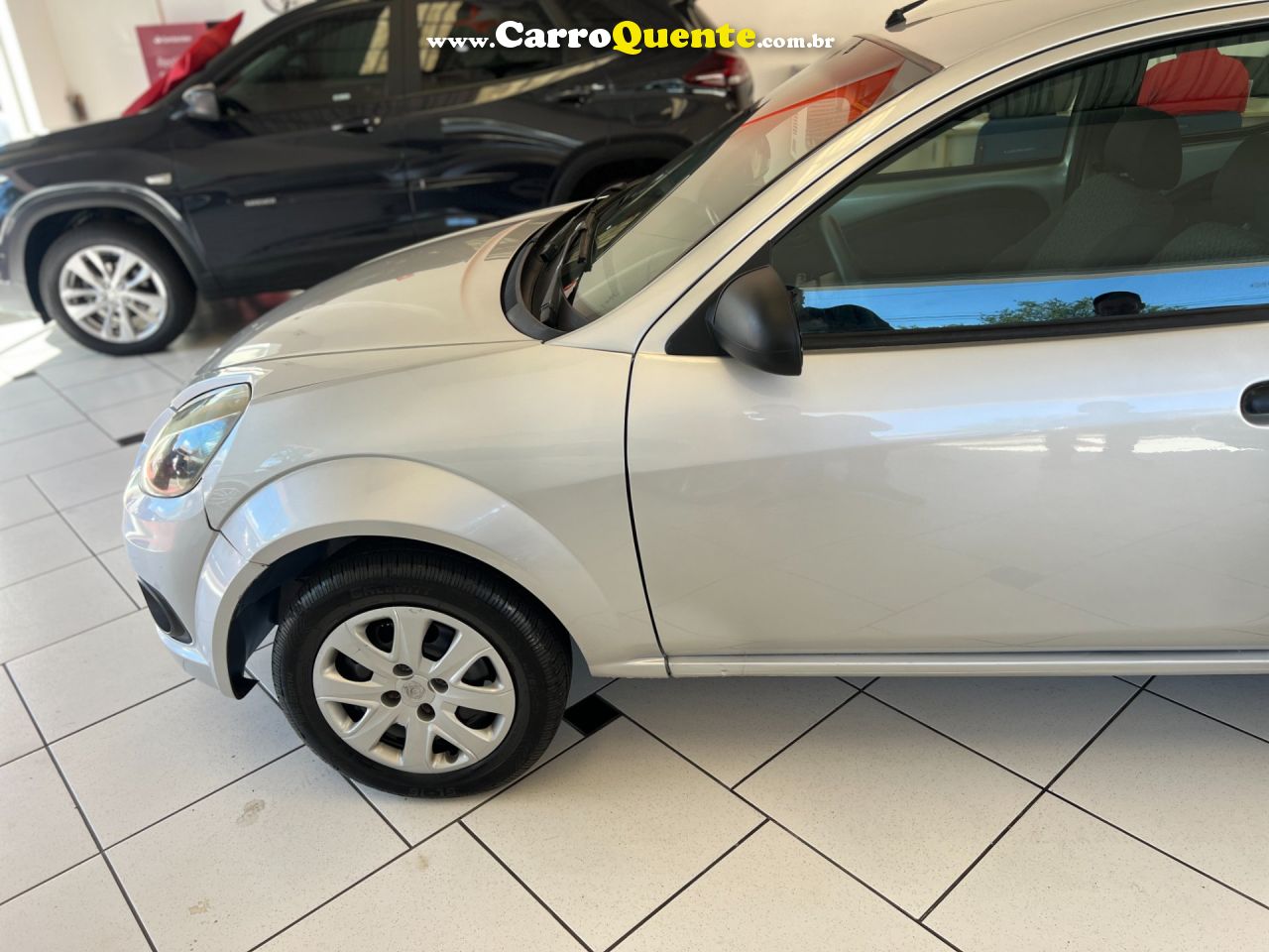 FORD KA 1.0 MPI 8V 2013 - Loja