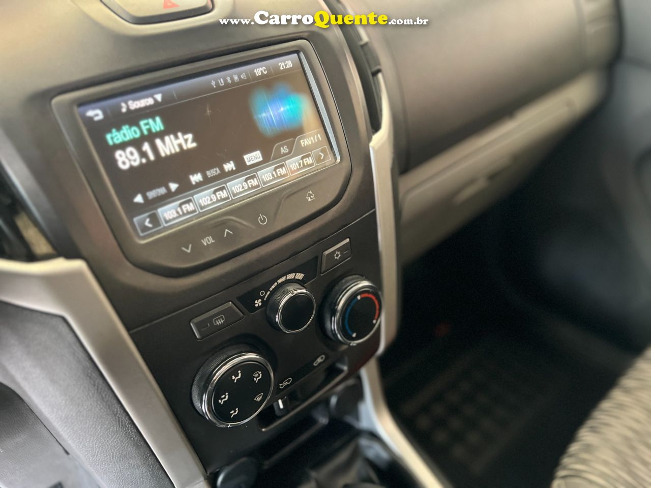 CHEVROLET S10 2.4 LT 4X2 CD 8V 2014 - Loja