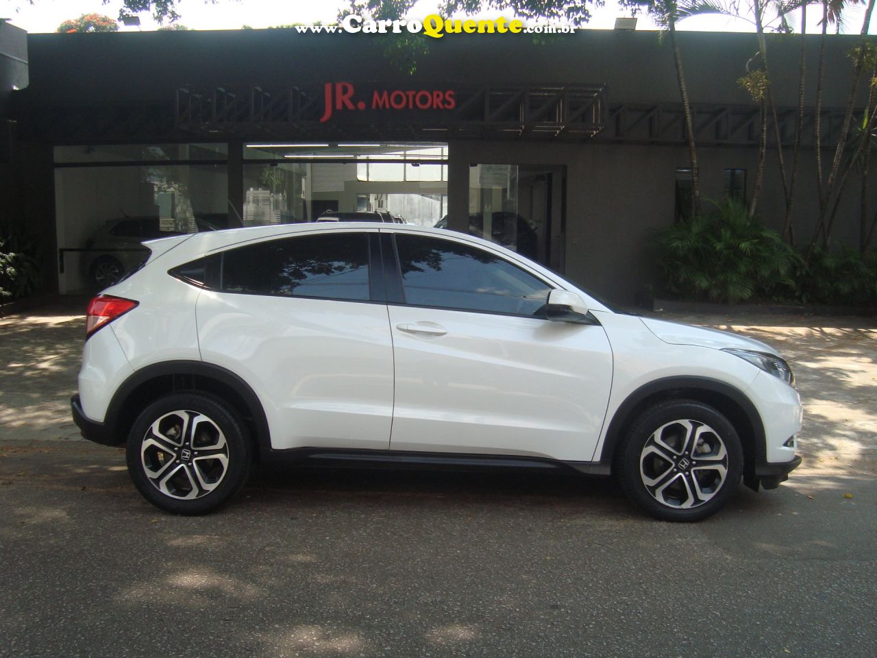 HONDA HR-V 1.8 16V EX 2016 - Loja
