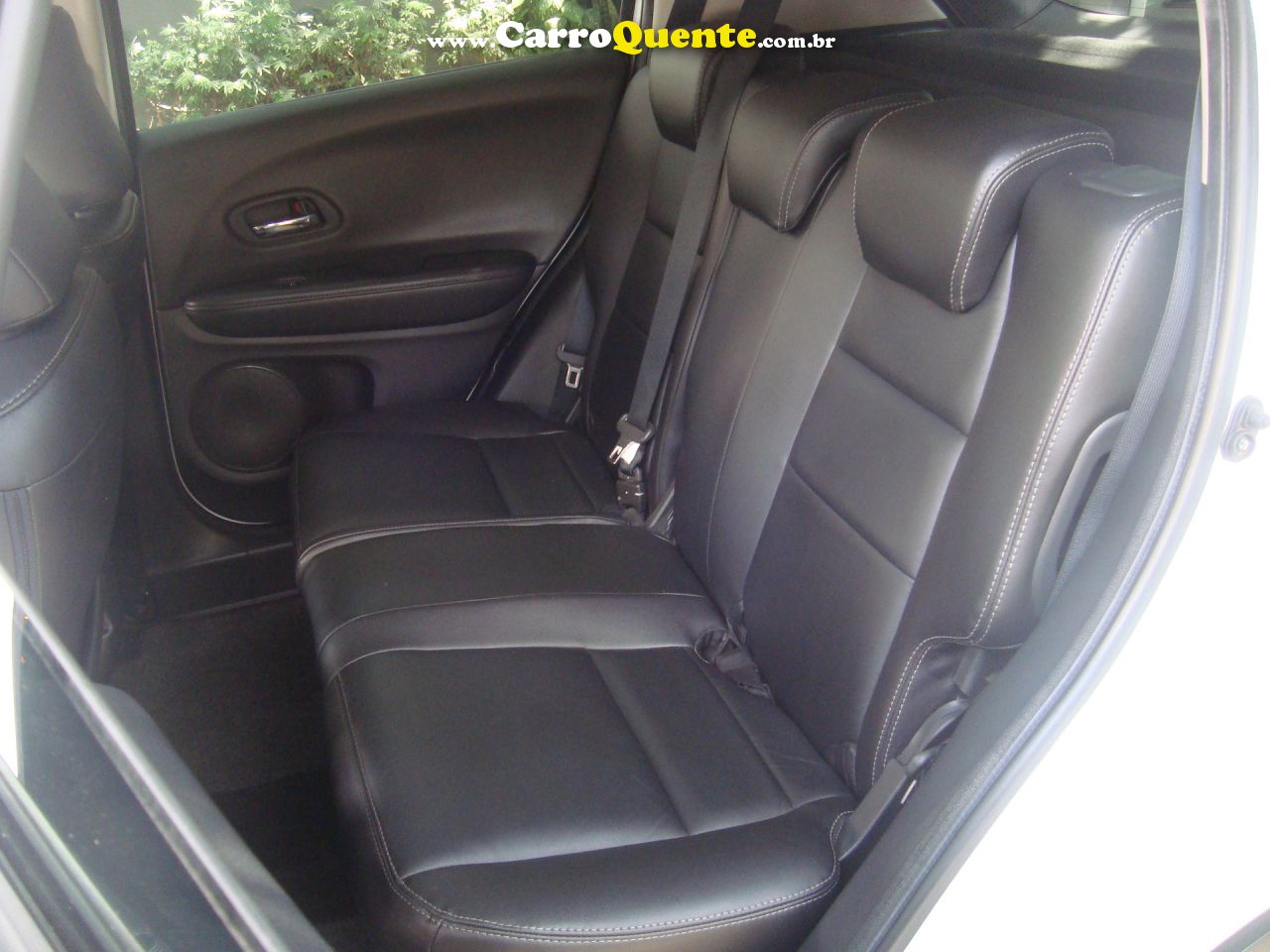 HONDA HR-V 1.8 16V EX 2016 - Loja