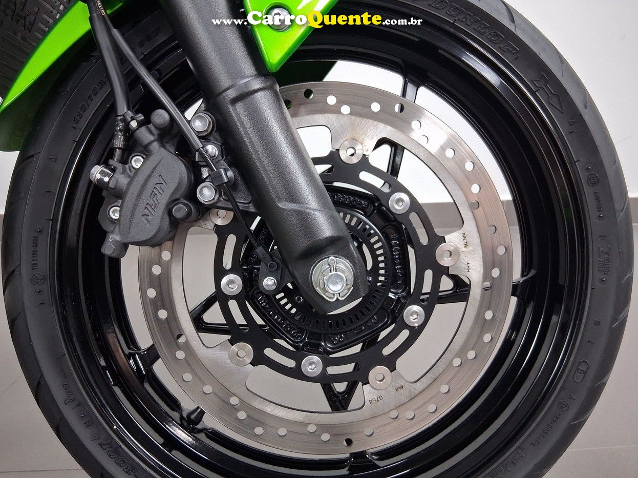 KAWASAKI Z500 2025 - Loja