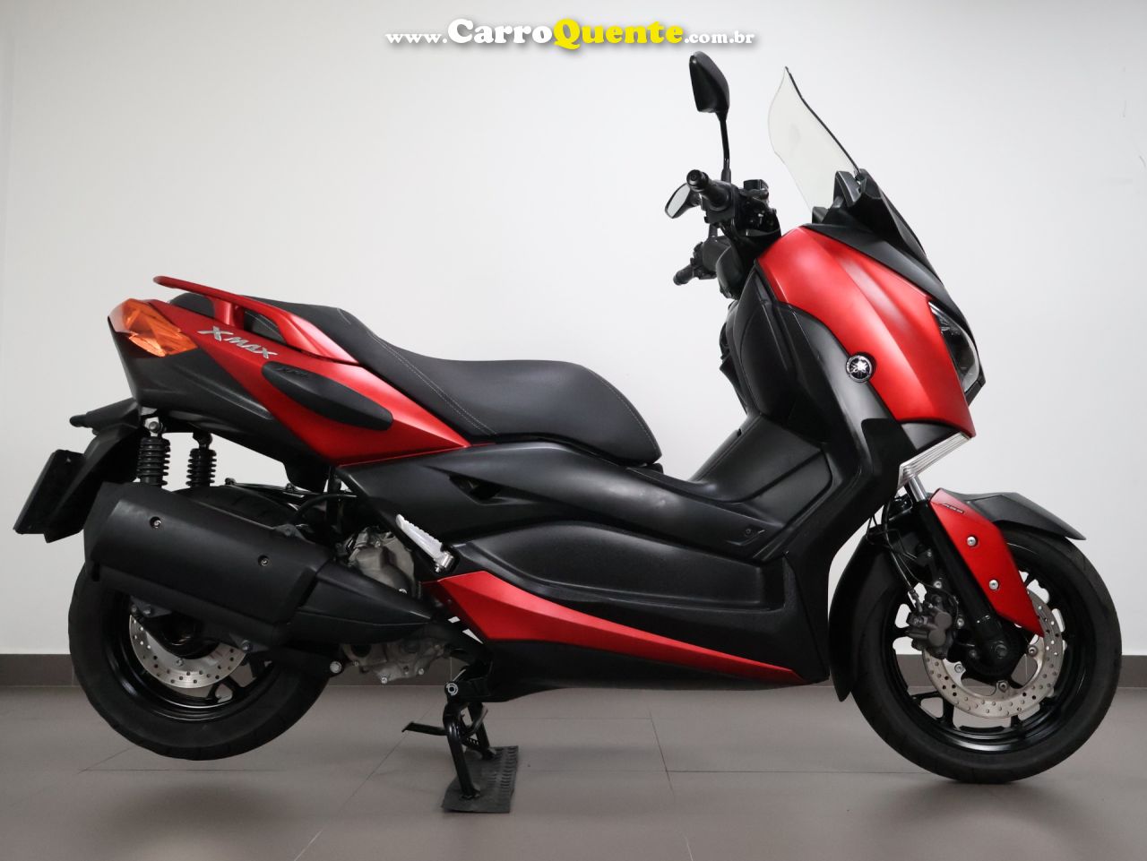 YAMAHA XMAX 250 ABS 2022 - Loja
