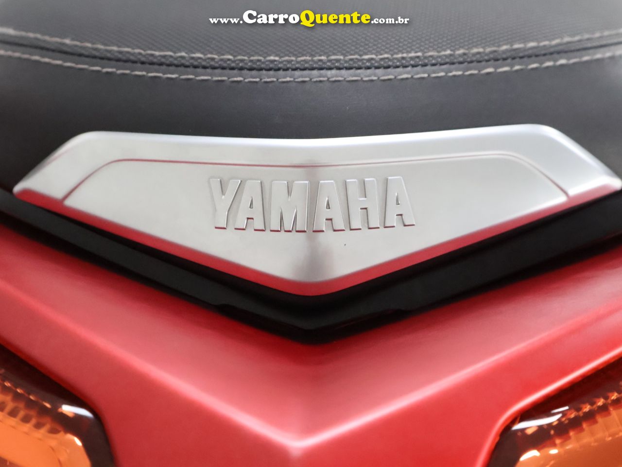 YAMAHA XMAX 250 ABS 2022 - Loja