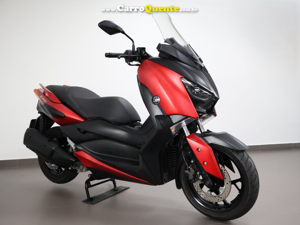 YAMAHA XMAX 250 ABS 2022 - Loja