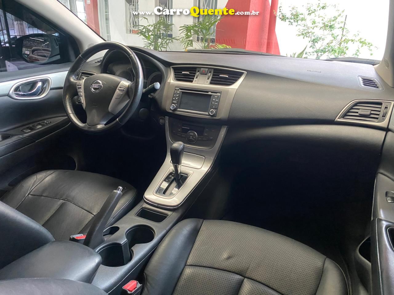 NISSAN   SENTRA SL 2.0 2.0 FLEX FUEL 16V AUT.   BRANCO 2015 2.0 FLEX - Loja