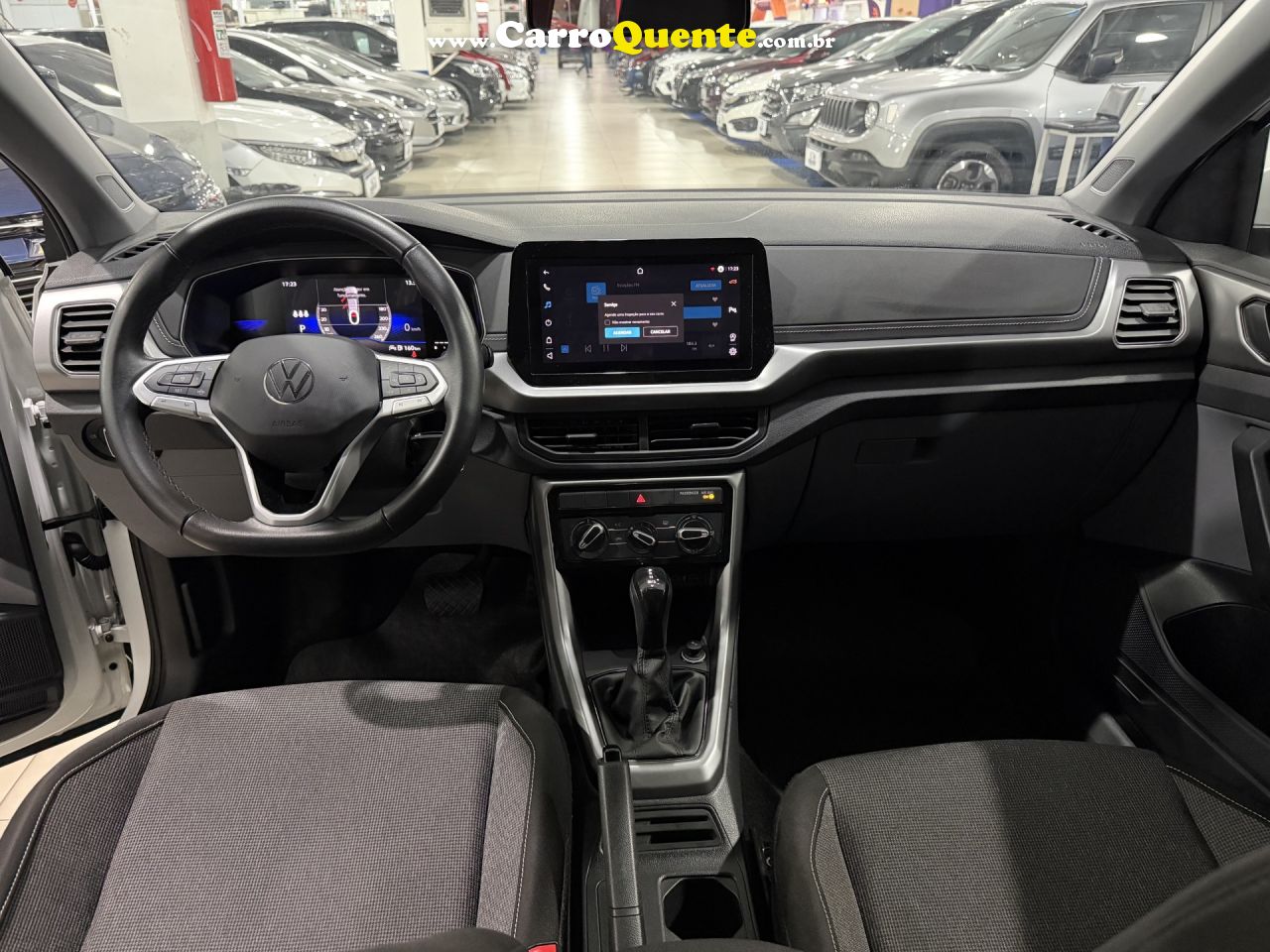 VOLKSWAGEN   T-CROSS 1.0 TSI FLEX 12V 5P AUT.   BRANCO 2025 1.0 FLEX - Loja