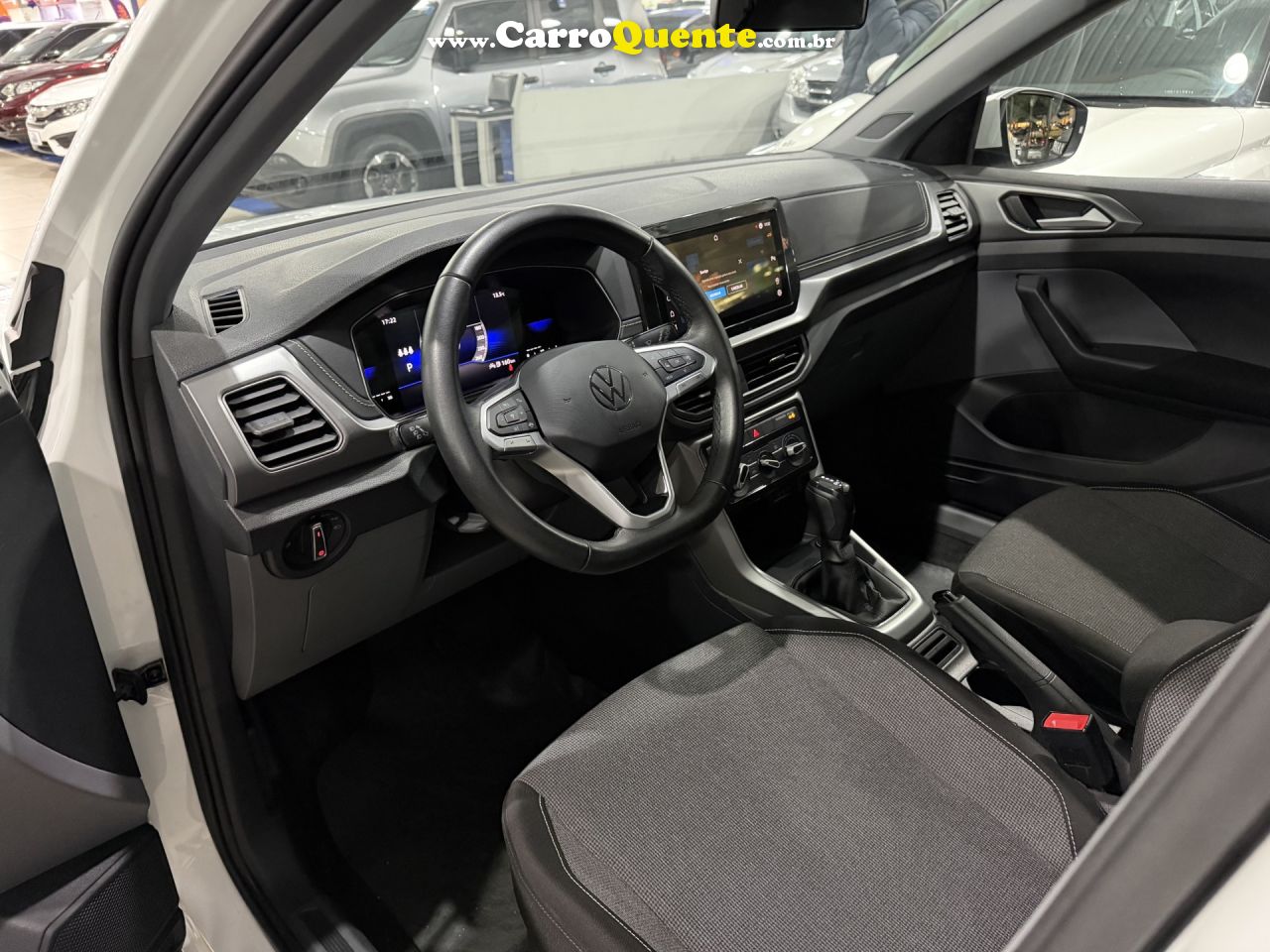 VOLKSWAGEN   T-CROSS 1.0 TSI FLEX 12V 5P AUT.   BRANCO 2025 1.0 FLEX - Loja