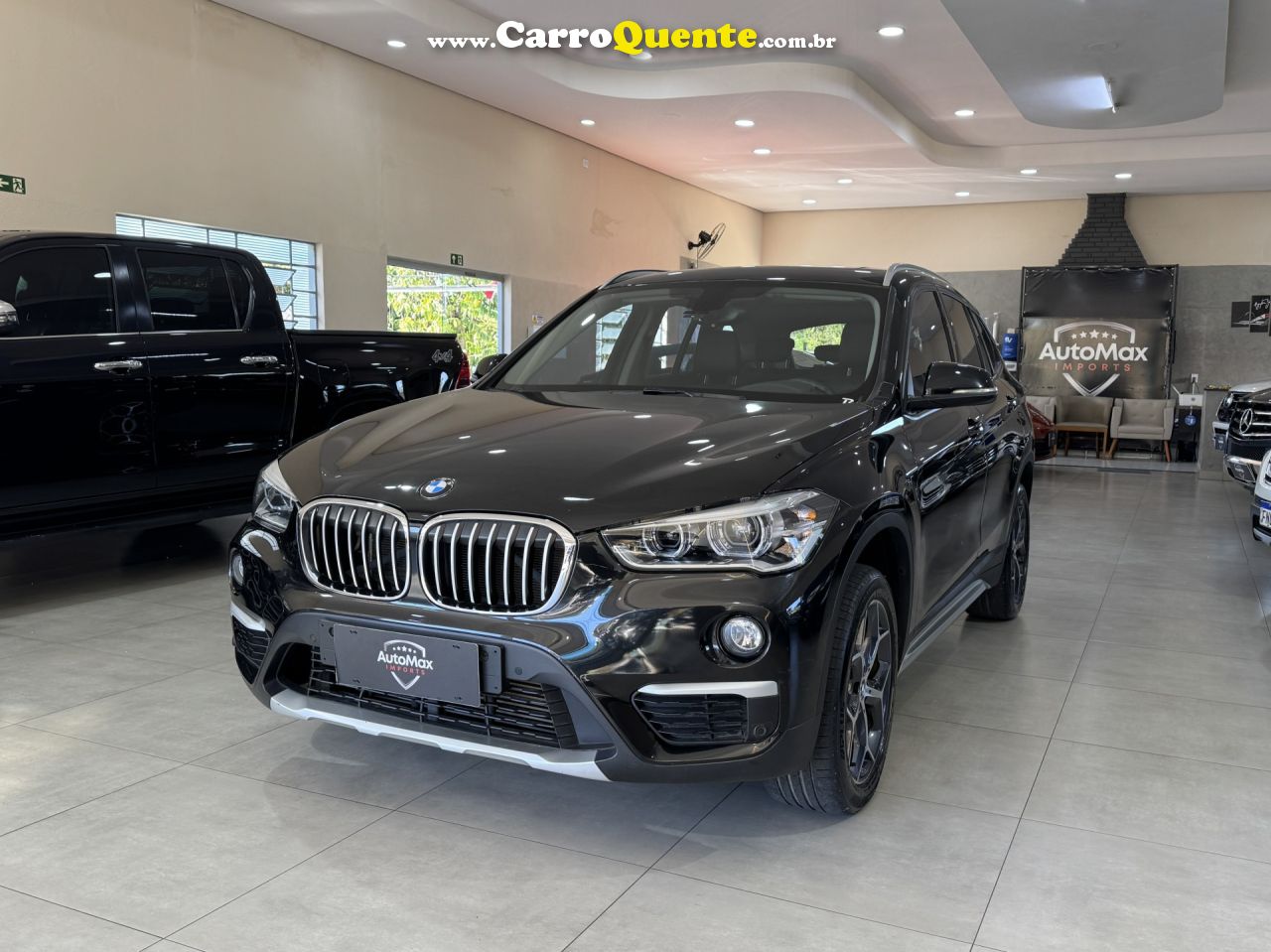 BMW   X1 SDRIVE 20I 2.02.0 TB ACTI.FLEX AUT.   PRETO 2019 2.0 GASOLINA - Loja