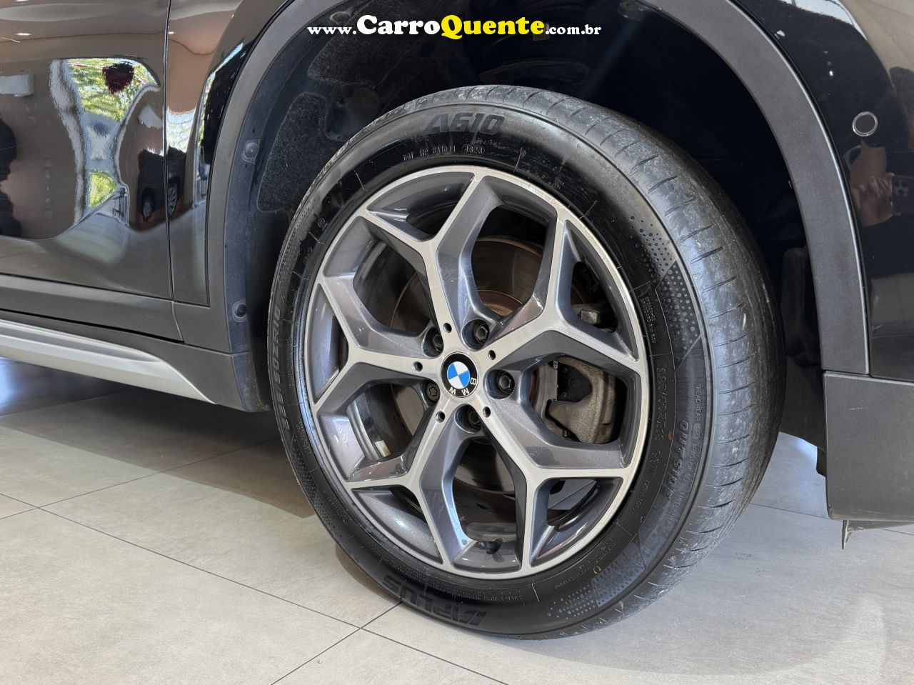BMW   X1 SDRIVE 20I 2.02.0 TB ACTI.FLEX AUT.   PRETO 2019 2.0 GASOLINA - Loja