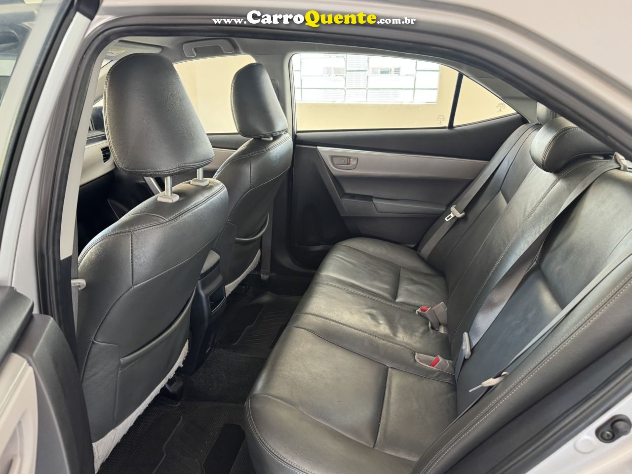 TOYOTA   COROLLA GLI UPPER 1.8 FLEX 16V AUT.   PRATA 2017 1.8 FLEX - Loja
