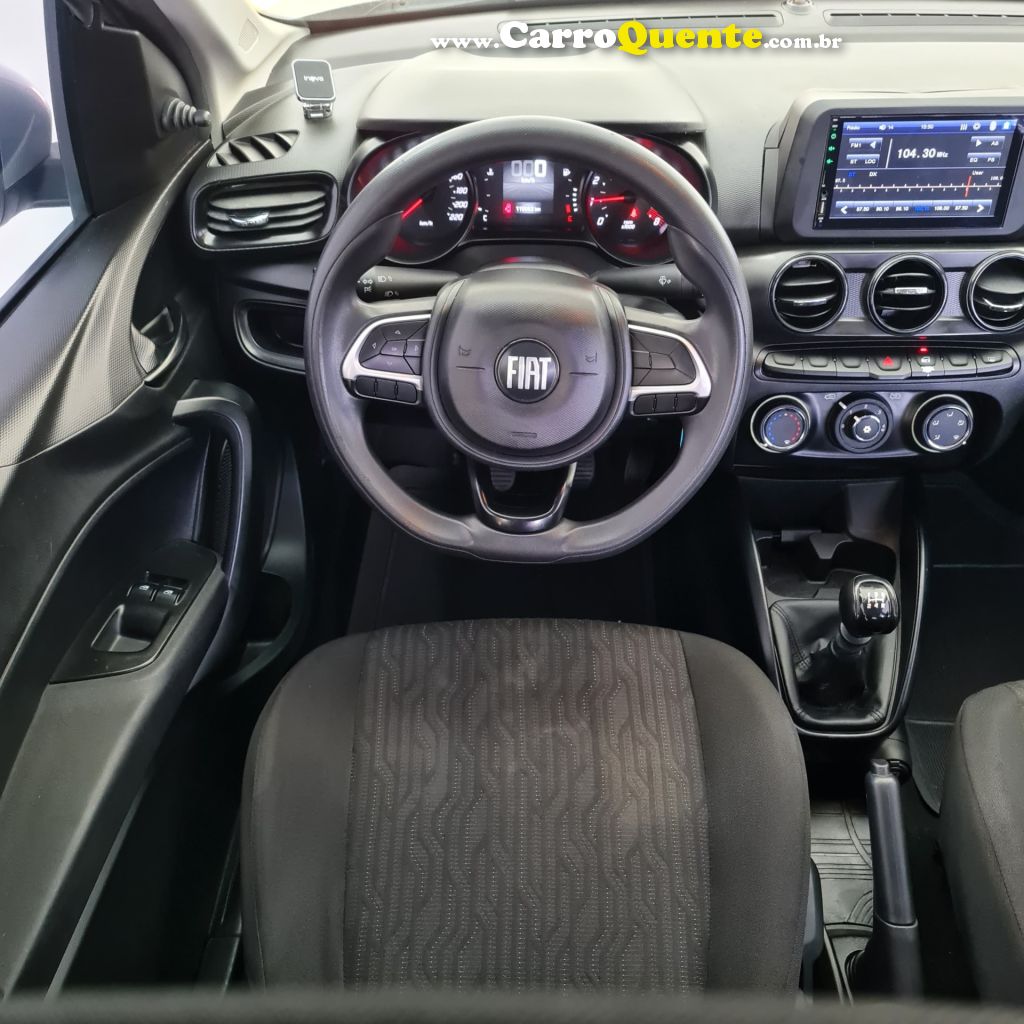 FIAT   CRONOS 1.3 8V FLEX   PRATA 2022 1.3 FLEX - Loja