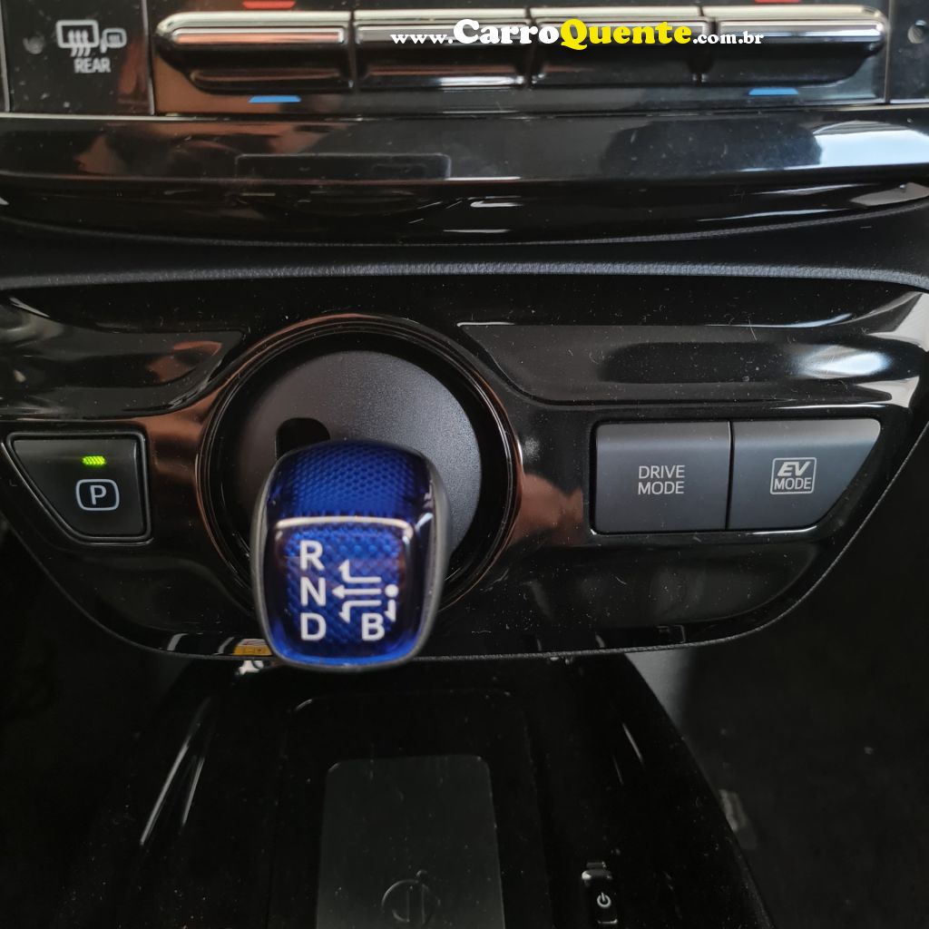 TOYOTA   PRIUS 1.8 16V 5P AUT. (HÍBRIDO)   VERMELHO 2019 1.8 GASOLINA E ELÉTRICO - Loja