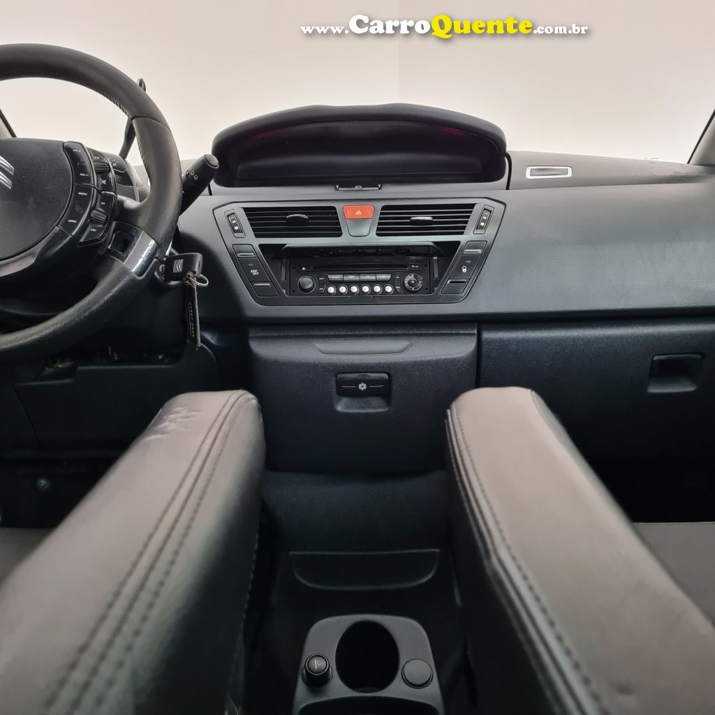 CITROËN   C4 PICASSOPIC. LA LUNA 2.0 16V  AUT.   VERDE 2012 2.0 GASOLINA - Loja