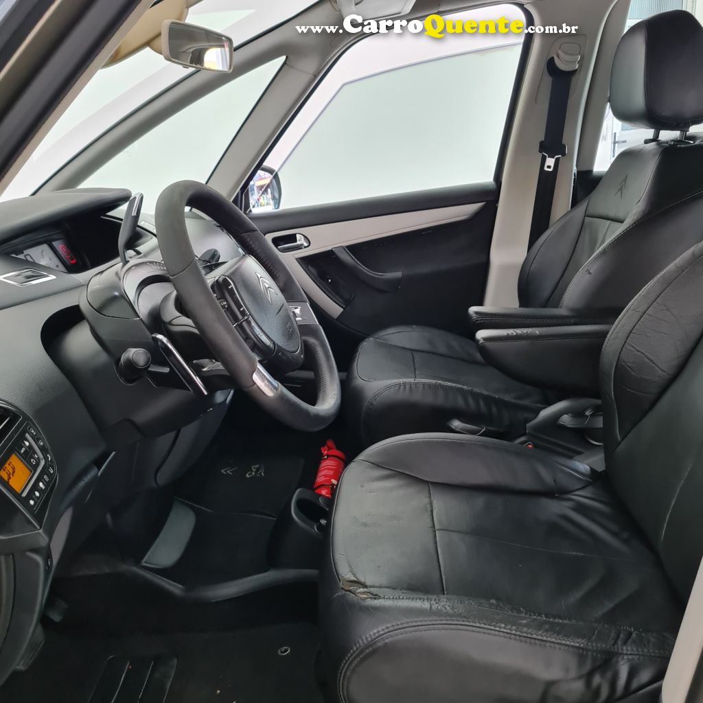 CITROËN   C4 PICASSOPIC. LA LUNA 2.0 16V  AUT.   VERDE 2012 2.0 GASOLINA - Loja