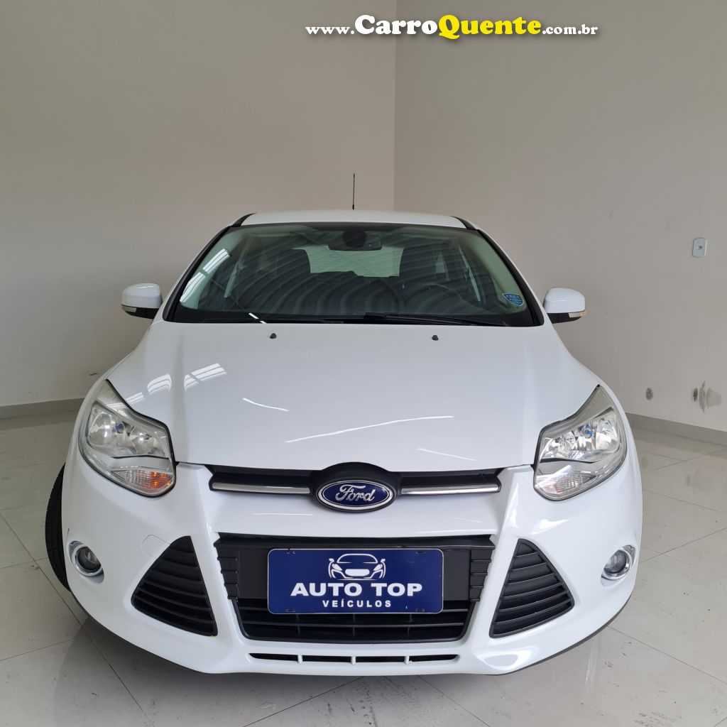 FORD   FOCUS 2.0 16VSESE PLUS FLEX 5P AUT.   BRANCO 2014 2.0 FLEX - Loja