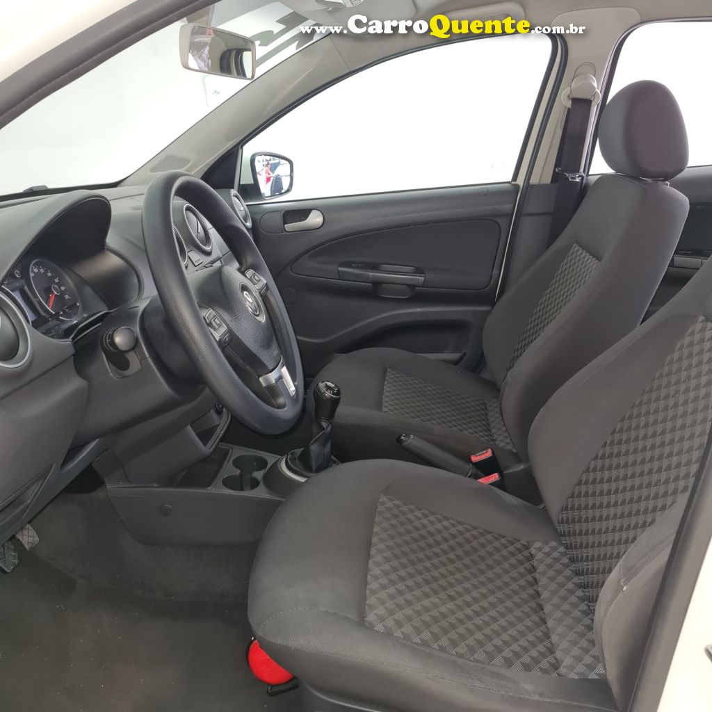 VOLKSWAGEN   VOYAGE 1.01.0 CITY MI TOTAL FLEX 8V 4P   CINZA 2010 1.0 FLEX - Loja