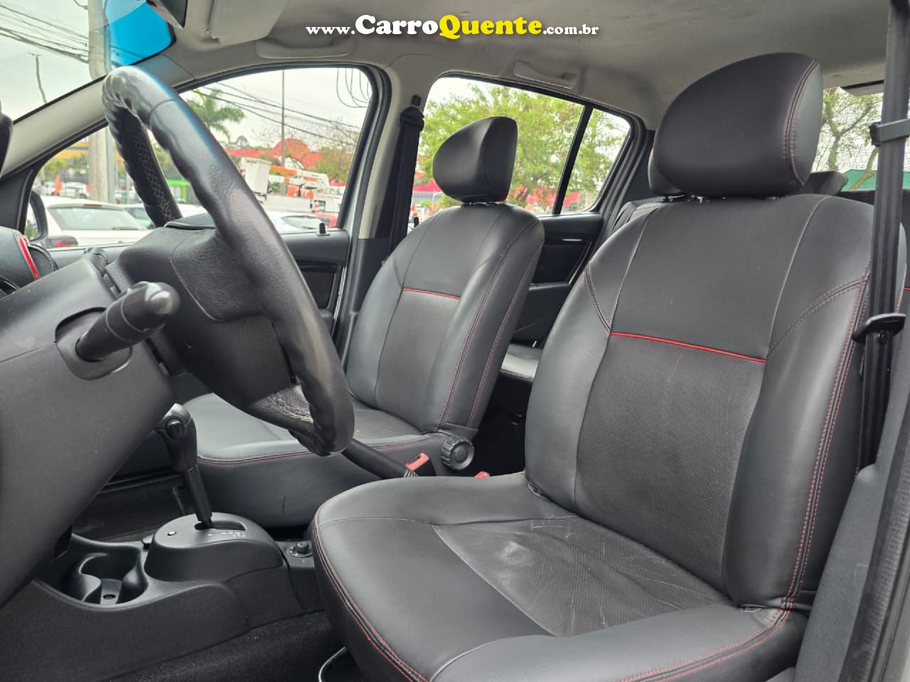 RENAULT   SANDERO STEPWAY HI-FLEX 1.6 16V 5P AUT.   PRATA 2014 1.6 GASOLINA - Loja