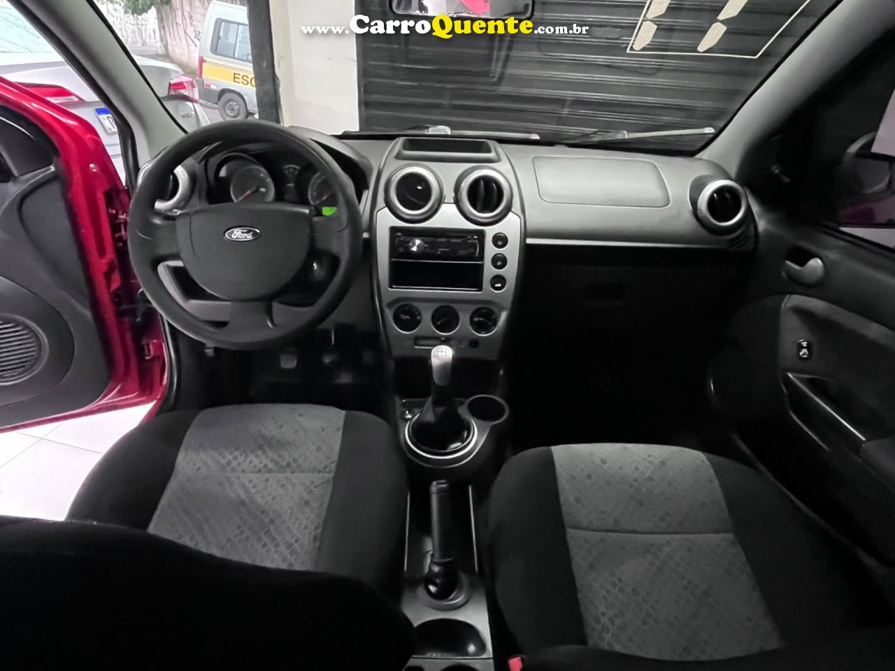 FORD   FIESTA 1.6 8V FLEXCLASS 1.6 8V FLEX 5P   VERMELHO 2011 1.6 FLEX - Loja