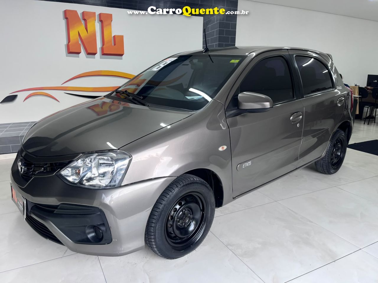 TOYOTA   ETIOS XS 1.5 FLEX 16V 5P AUT.   CINZA 2018 1.5 FLEX - Loja