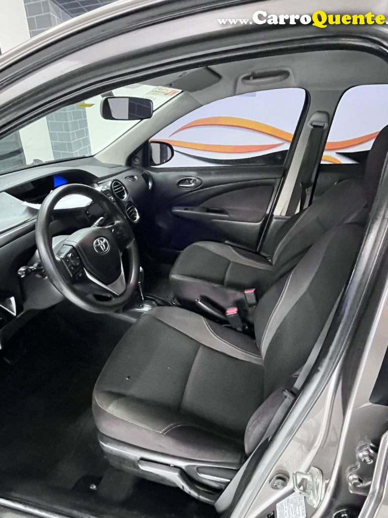 TOYOTA   ETIOS XS 1.5 FLEX 16V 5P AUT.   CINZA 2018 1.5 FLEX - Loja