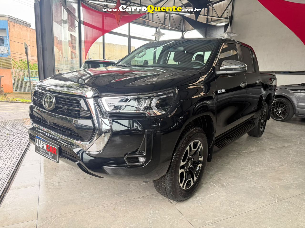 TOYOTA   HILUX CD SRX 4X4 2.8 TDI 16V DIESEL AUT.   PRETO 2026 2.8 DIESEL - Loja