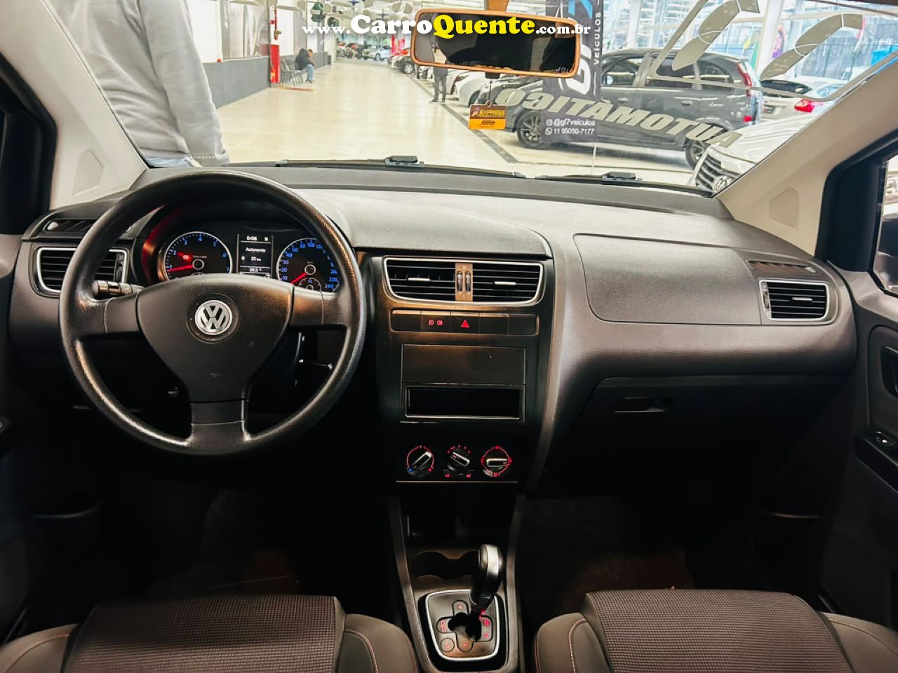 VOLKSWAGEN   FOX PRIMEHGHI. IMOTION 1.6 T.FLEX 8V 5P   PRETO 2011 1.6 GASOLINA - Loja