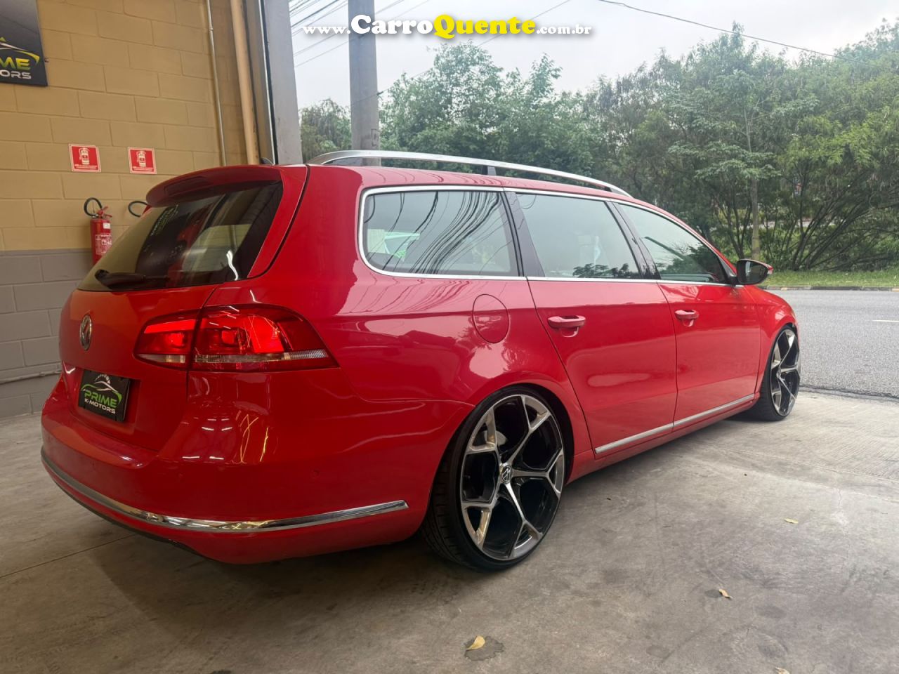 VOLKSWAGEN   PASSAT VARIANT TURBO 2.0 FSI TIPTRON. 5P   VERMELHO 2014 2.0 GASOLINA - Loja