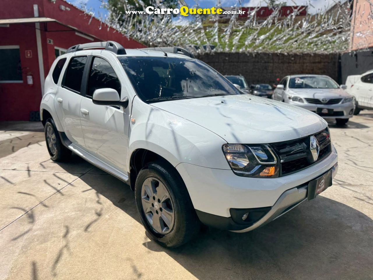 RENAULT   DUSTER DYNAMIQUE 1.6 FLEX 16V AUT.   BRANCO 2018 1.6 FLEX - Loja