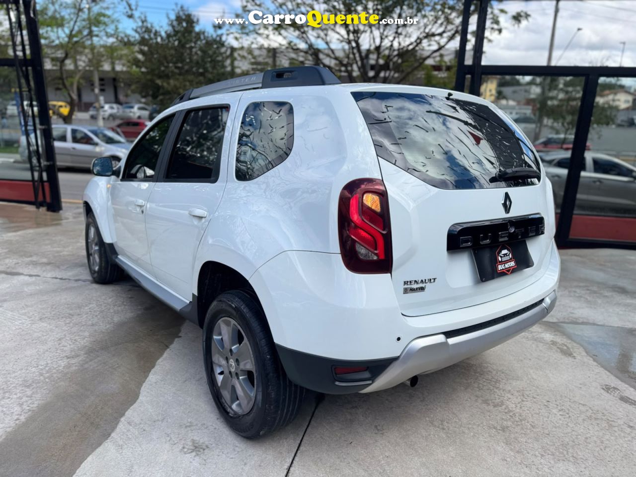 RENAULT   DUSTER DYNAMIQUE 1.6 FLEX 16V AUT.   BRANCO 2018 1.6 FLEX - Loja