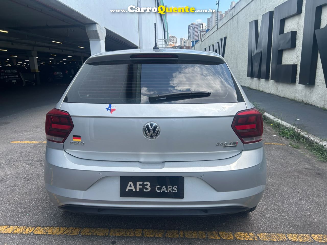 VOLKSWAGEN   POLO COMFORT. 200 TSI 1.0 FLEX 12V AUT.   PRATA 2020 1.0 FLEX - Loja