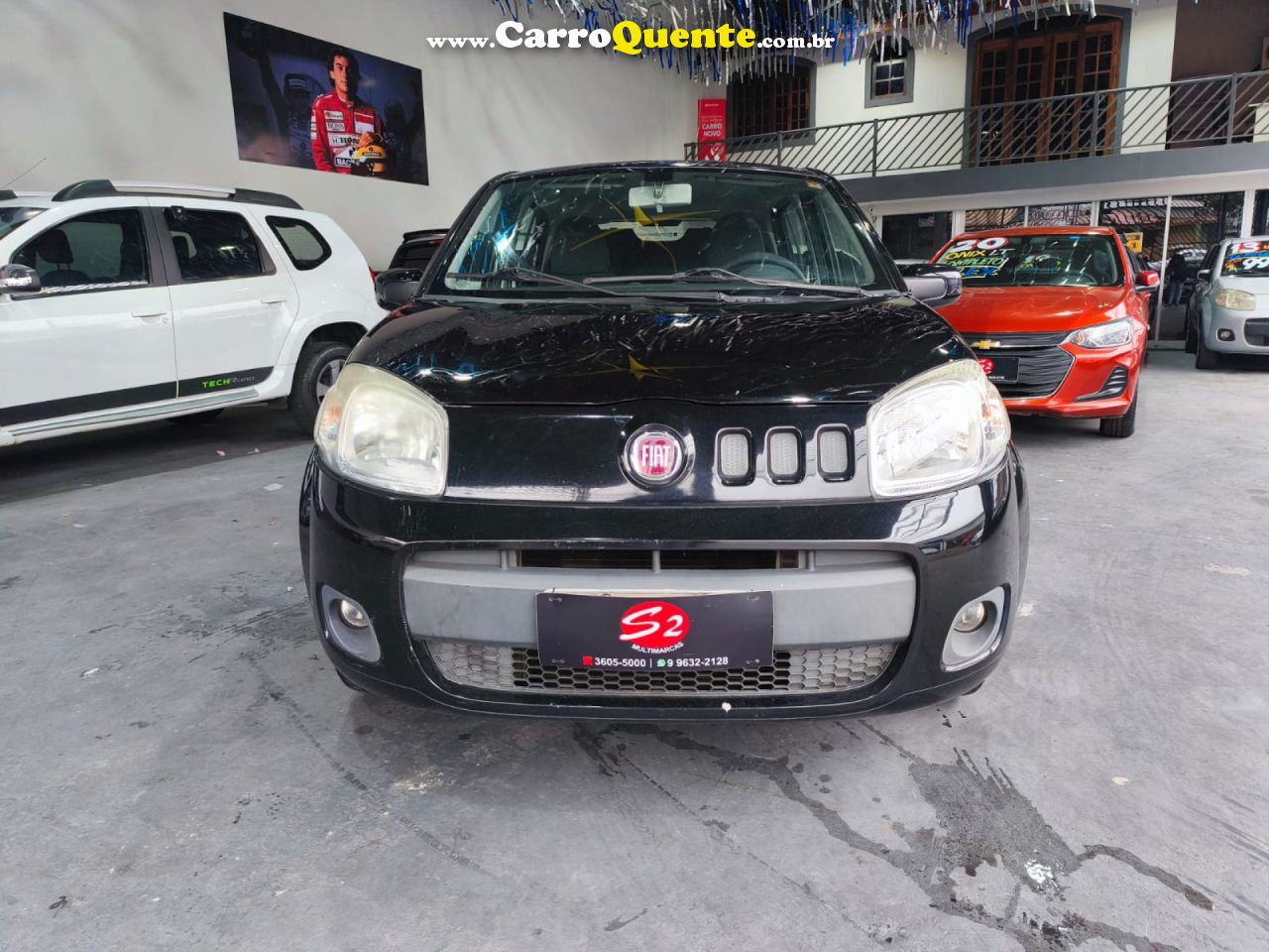 FIAT   UNO VIVACE CELEB. 1.0 EVO F.FLEX 8V 5P   PRETO 2012 1.0 GASOLINA - Loja