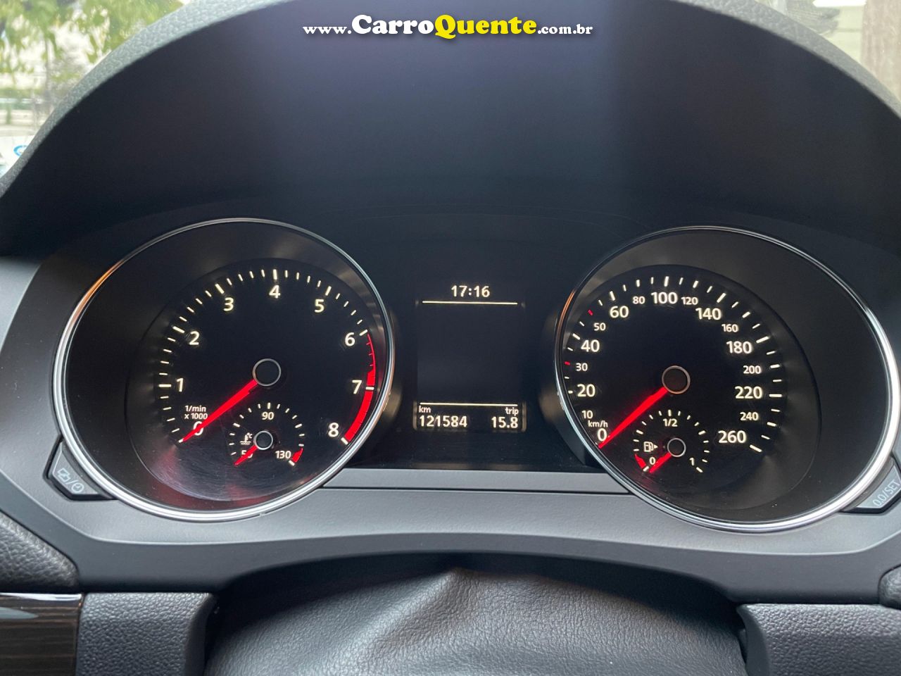 VOLKSWAGEN JETTA 2.0 COMFORTLINE 120CV 2015 - Loja