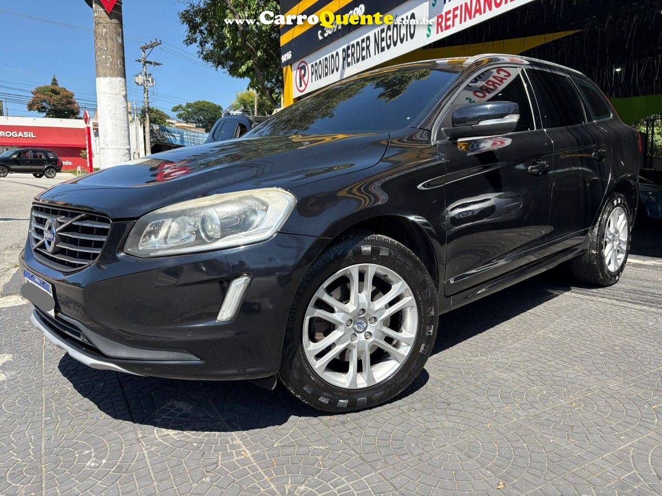 VOLVO XC60 2.0 T5 COMFORT FWD TURBO 2014 - Loja