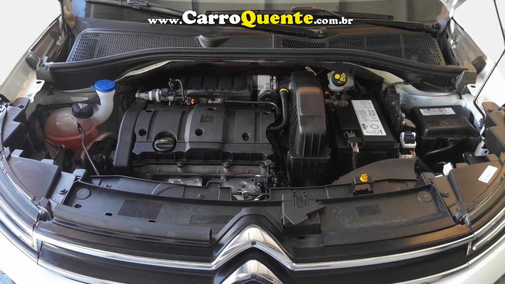 Citroen C4 CACTUS 1.6 VTI 120 FLEX FEEL EAT6 - Loja