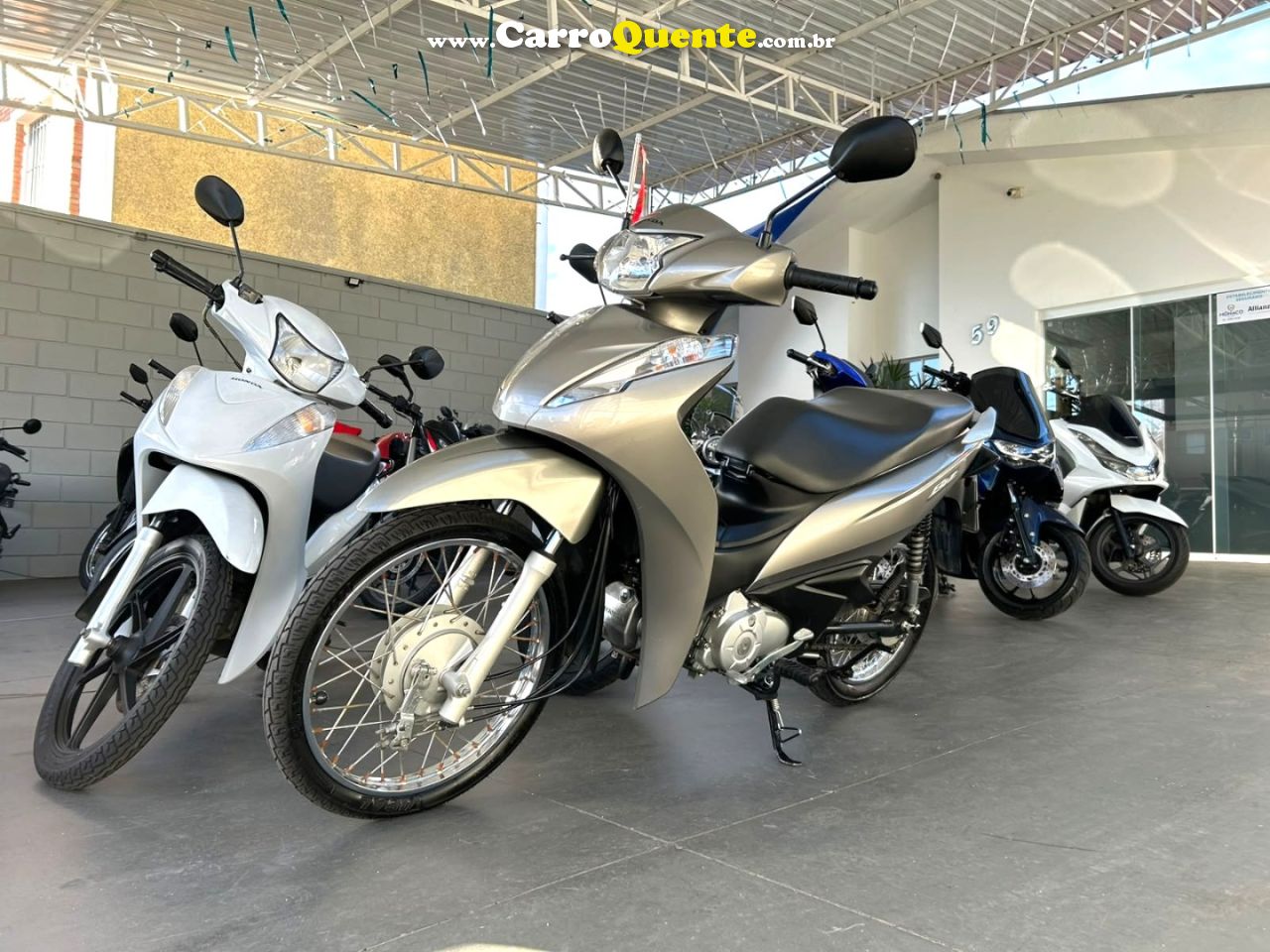 HONDA - BIZ 110I 2023 Gasolina Manual - Loja