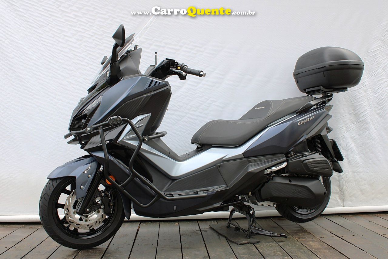 DAFRA CRUISYM 300 2025 - Loja