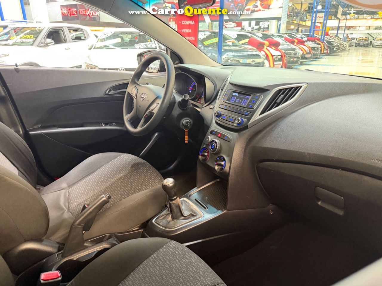 HYUNDAI HB20 1.0 UNIQUE 12V 2019 - Loja