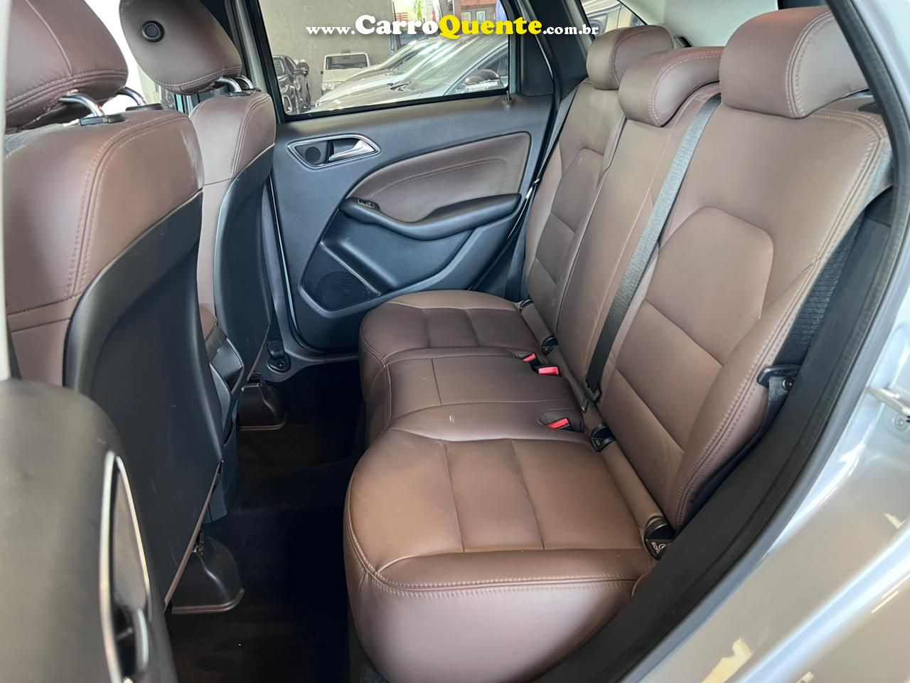 MERCEDES-BENZ B 200 1.6 TURBO 16V 2013 - Loja