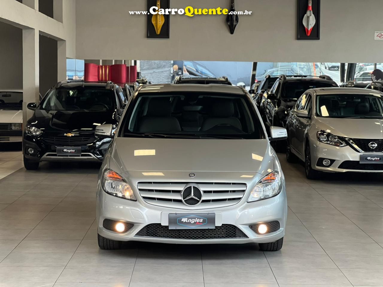 MERCEDES-BENZ B 200 1.6 TURBO 16V 2013 - Loja