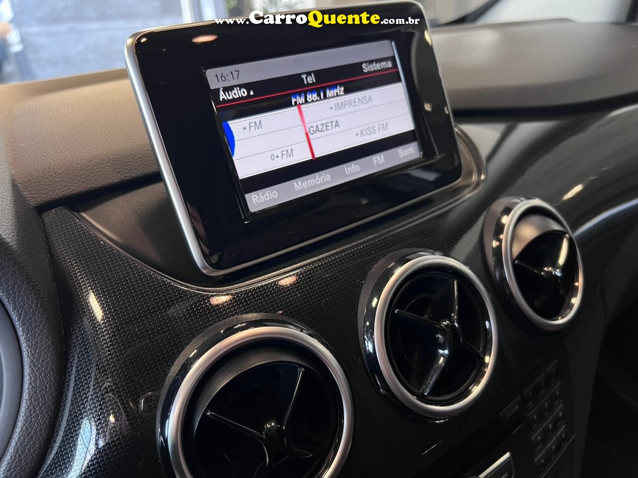 MERCEDES-BENZ B 200 1.6 TURBO 16V 2013 - Loja