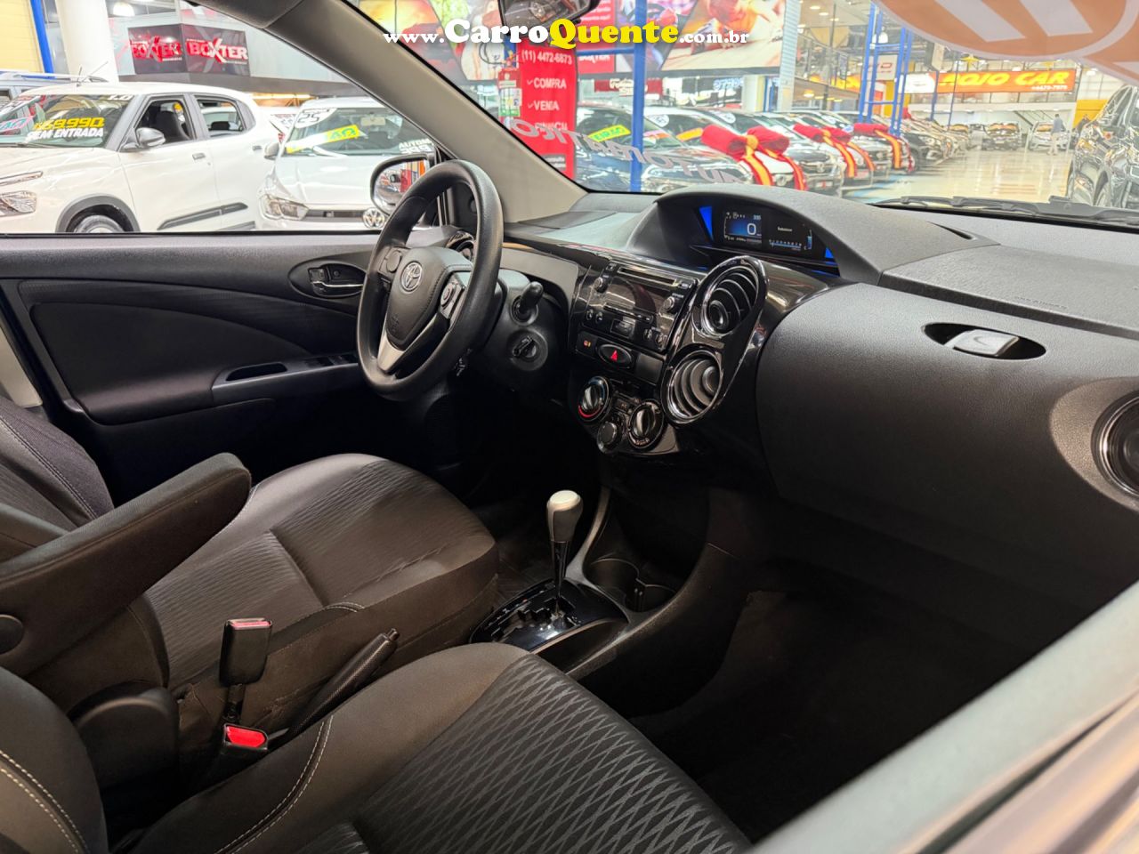 TOYOTA ETIOS 1.5 XS SEDAN 16V 2017 - Loja