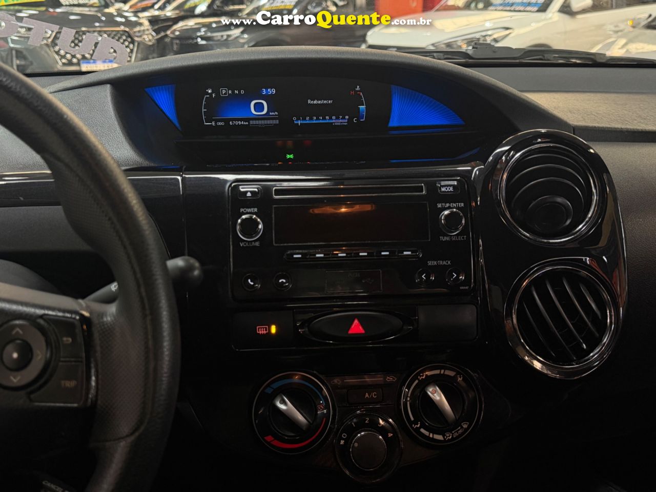 TOYOTA ETIOS 1.5 XS SEDAN 16V 2017 - Loja