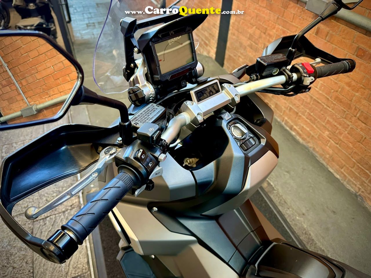 HONDA X-ADV 2021 - Loja