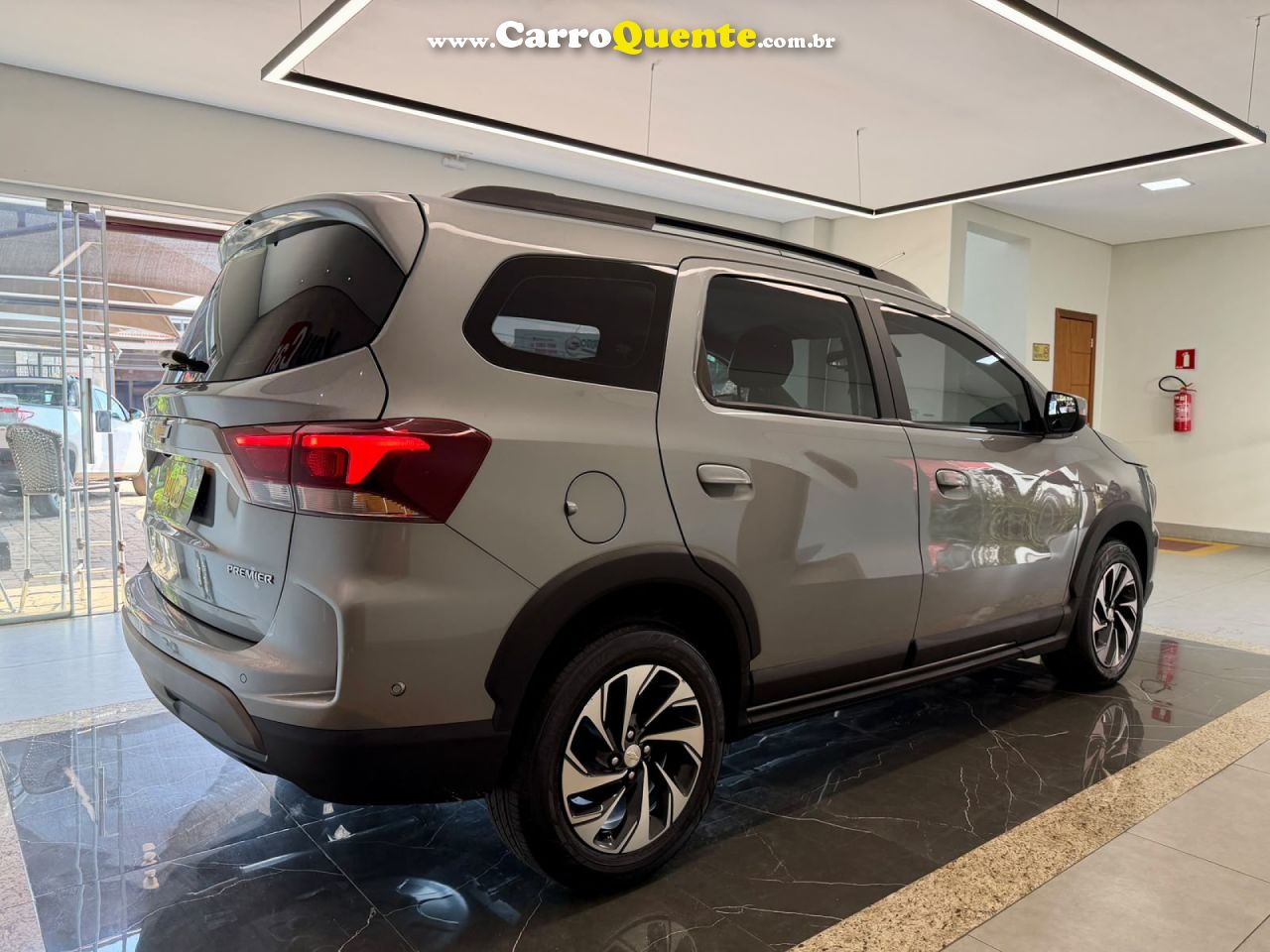 CHEVROLET   SPIN PREMIER 1.8 8V ECONO.FLEX 5P AUT.   PRATA 2025 1.8 FLEX - Loja