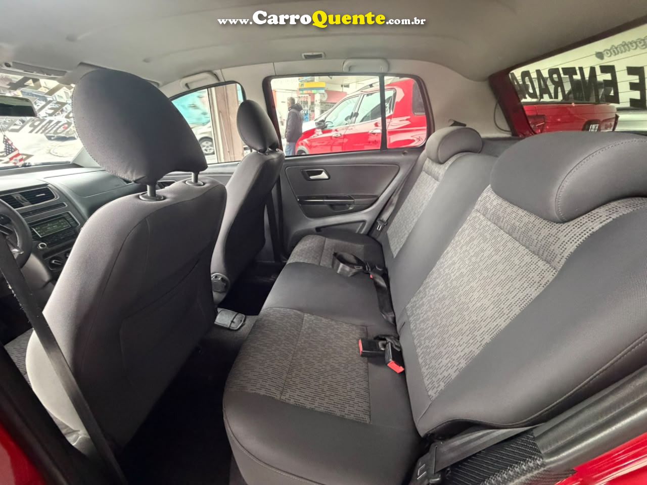 VOLKSWAGEN   FOX 1.0 MI TOTAL FLEX 8V 5P   VERMELHO 2014 1.0 FLEX - Loja